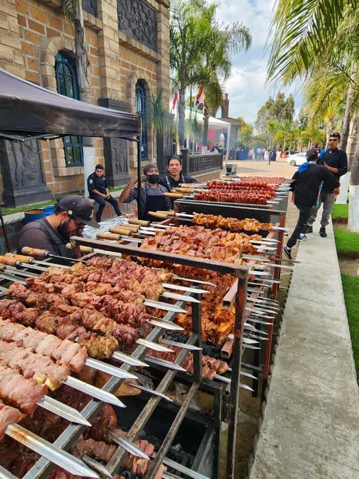 Trabajo real de Churrascaría GM en evento · fotografía 18