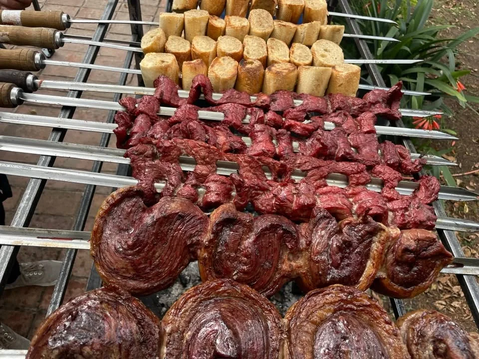 Trabajo real de Churrascaría GM en evento · fotografía 19