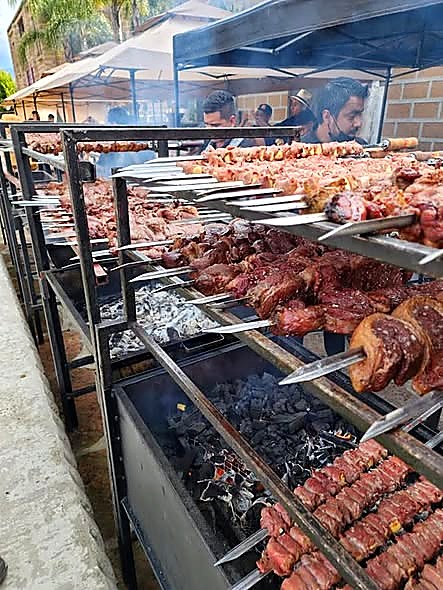 Trabajo real de Churrascaría GM en evento · fotografía 30